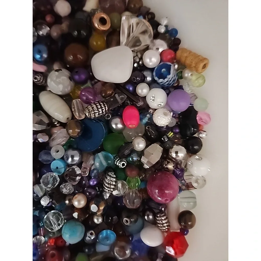 Happy Beads Bead Mix One Pound Mix Lot 1mm To 20mm Childs Play To Fancy #133